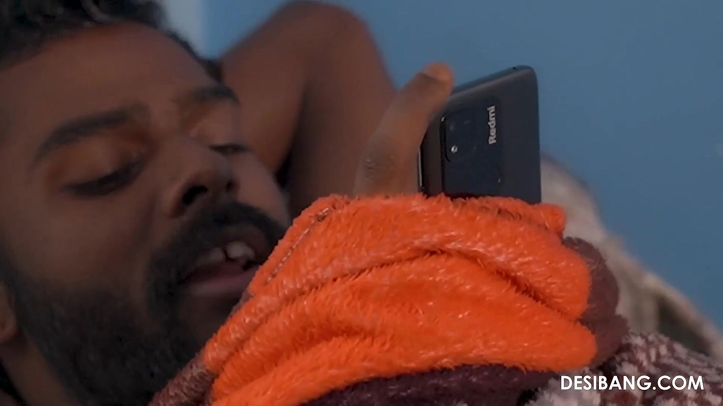 Fucking Bhabi for the First Time at DesiBang