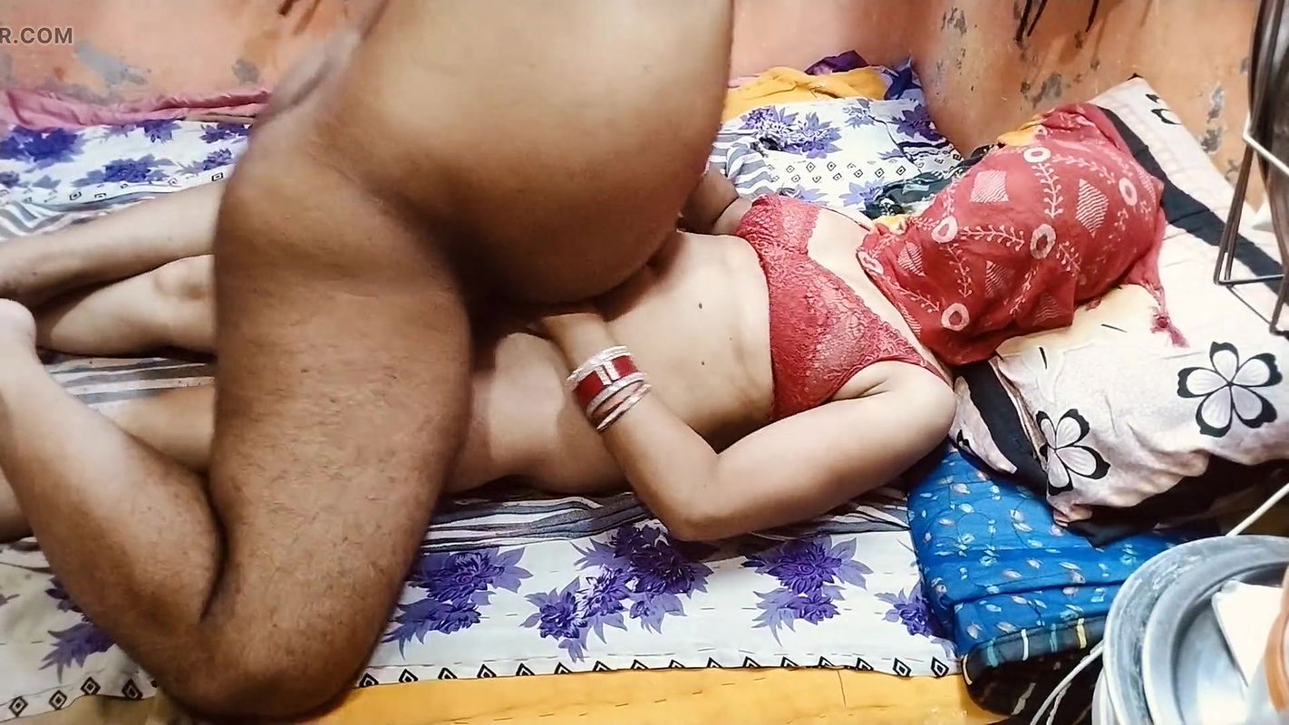 Butterfly buty queen fuking in Oyo room enjoying madhu