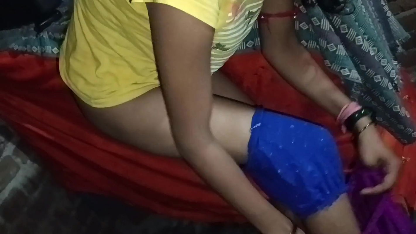 Desi bhabhi ko mast choda