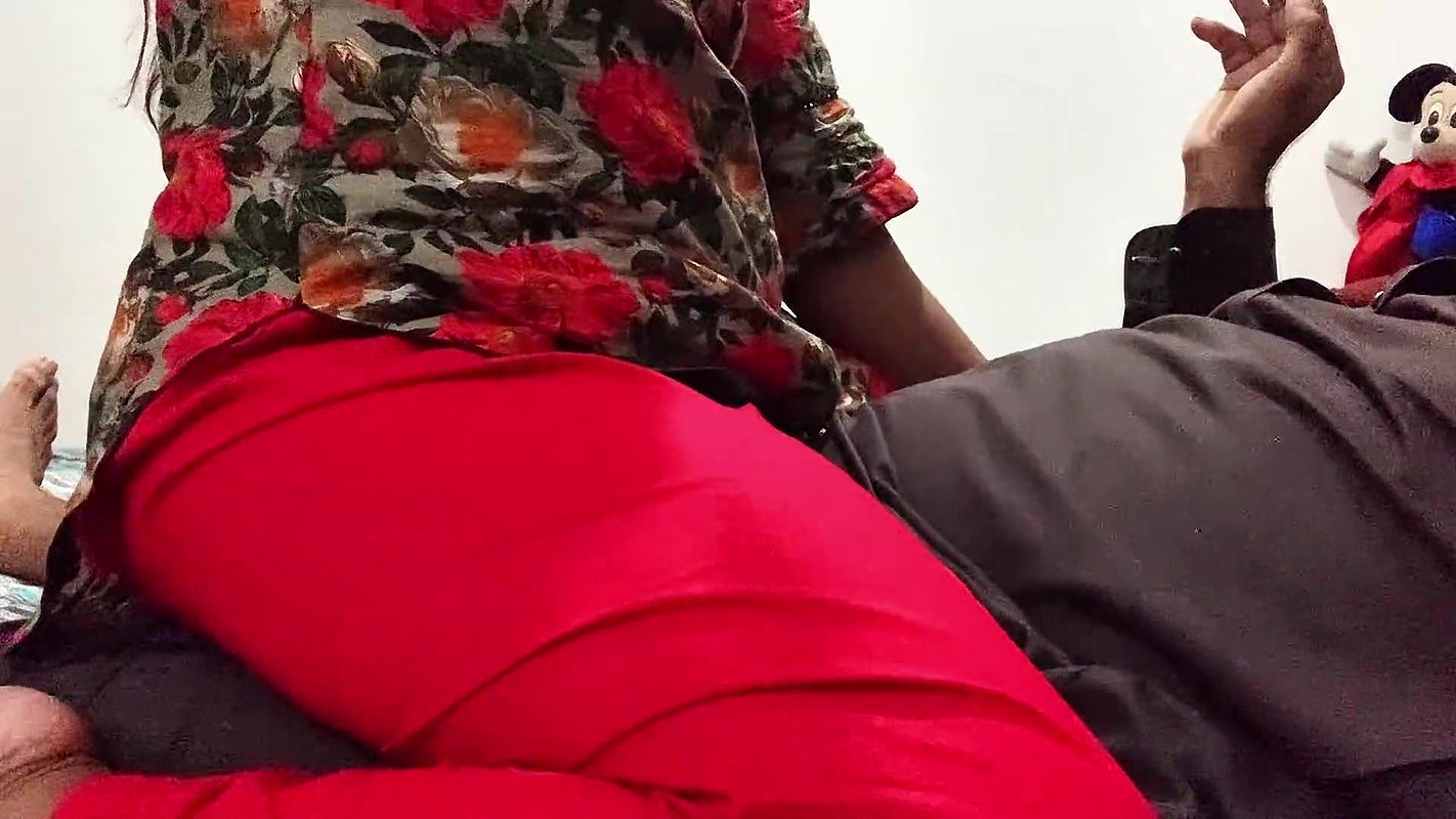 Inside other parts, sister-in-law saw brother-in-law’s penis.Part 2