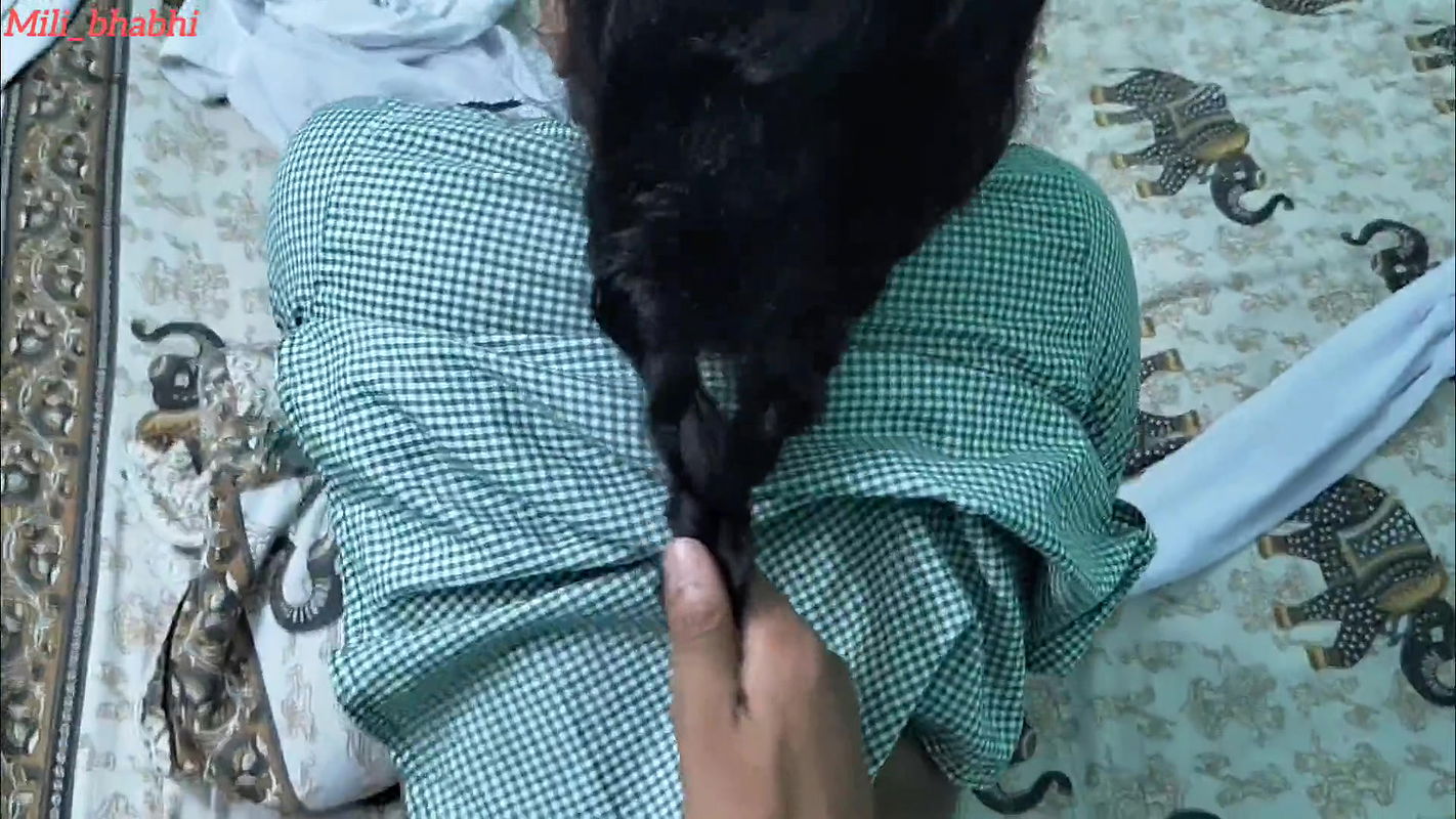 Desi tight pussy squirt sex MMS, beautiful Indian Stepsister fuck hard and squirt all over Xxx desi tight pussy