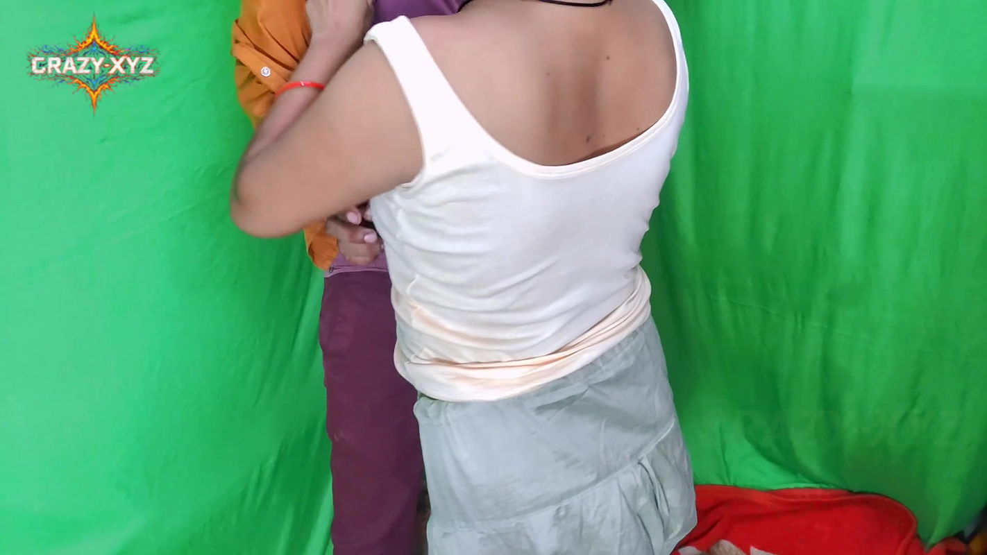 lndian Village Bhabhi Real Love Sex with 18yr Boy! Desi Sex