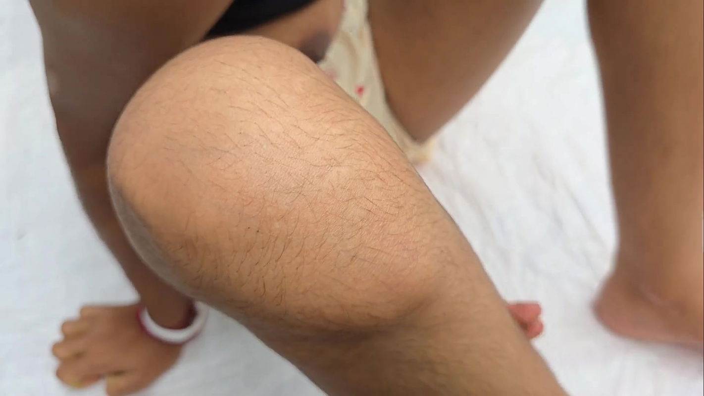 Desi village girl tight pussy first time xxx video, desi hot beautiful tgirl outdoor sex