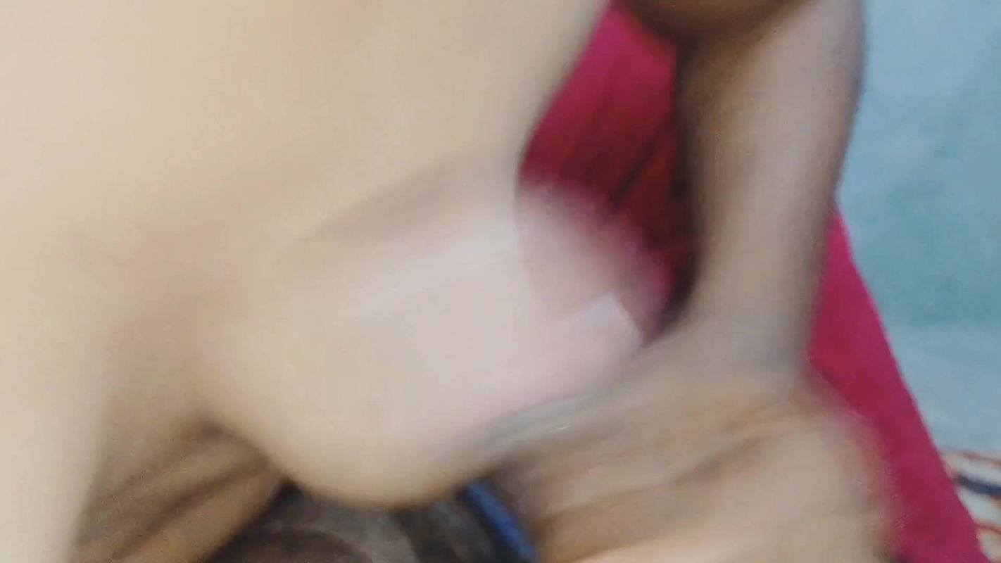 Indian Hot Bhabhi neha Hottest Blowjob Sucking Ever and Cum in Mouth Throbbing Cock so Good Indian Sexy Video Hindi Audio