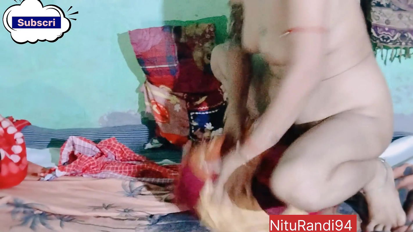 Desi Indian Bhabhi Masturbation In Front Of Husband