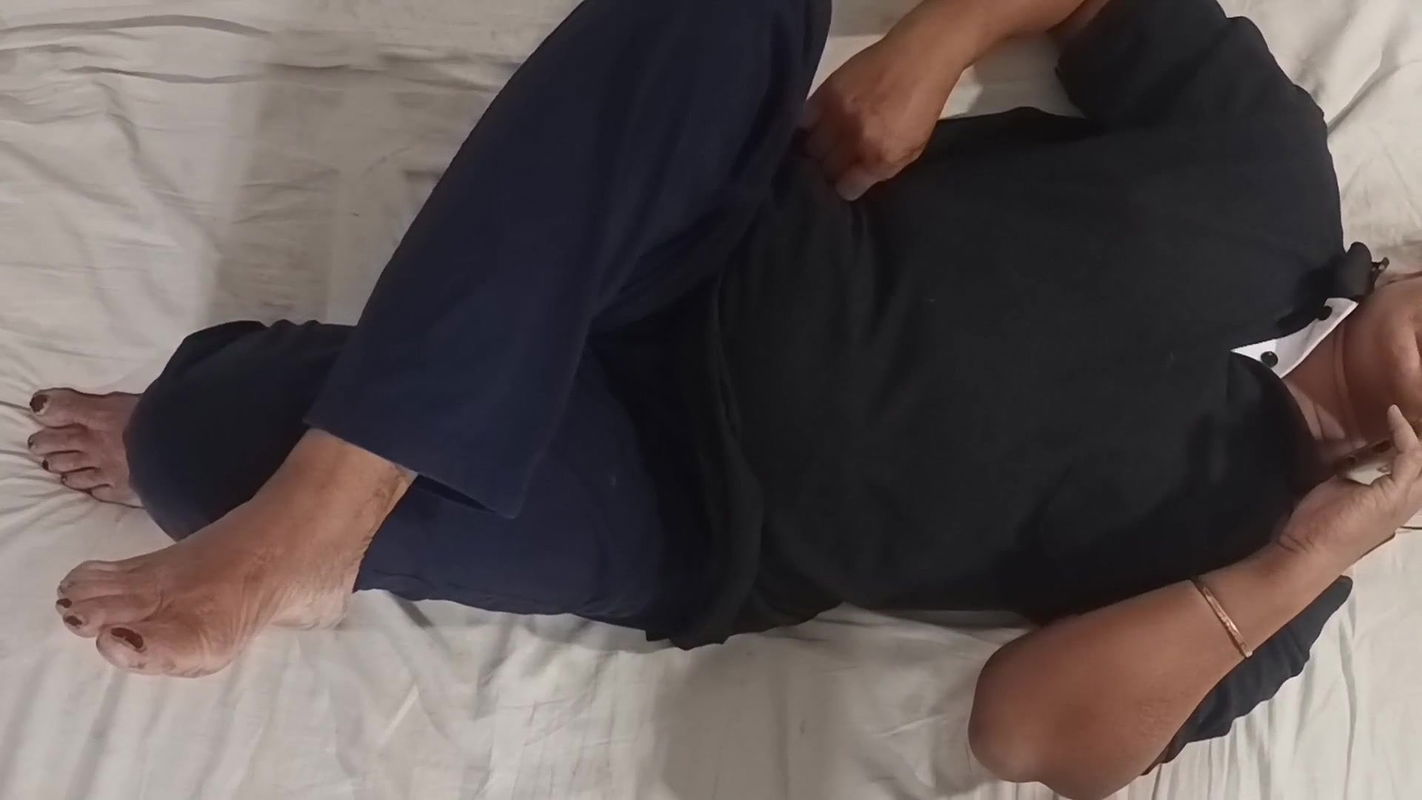 Punjabi bhabhi got her boyfriend hard by speaking at home