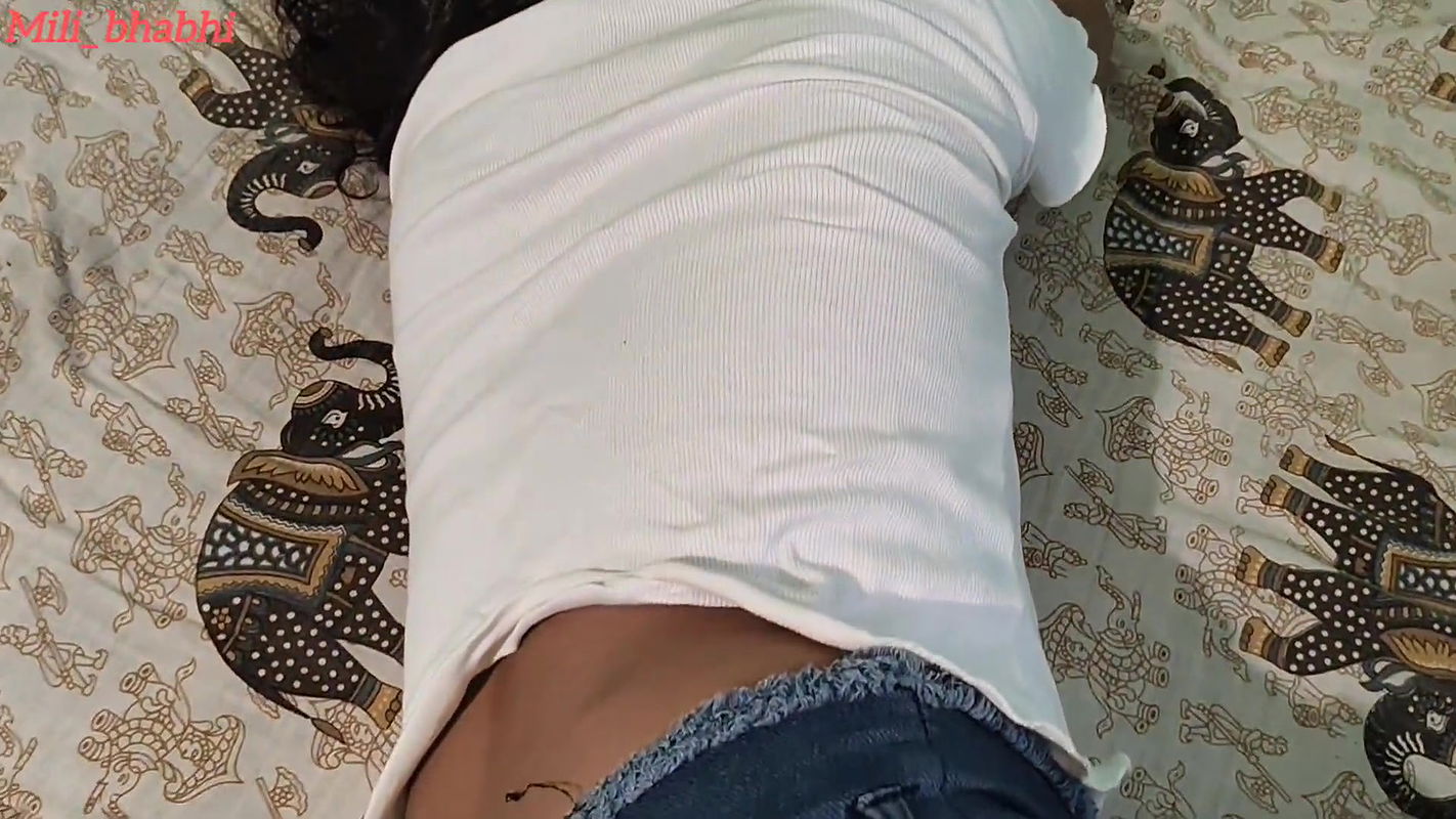 Desi Indian hot stepsister fuck by stepbrother for chocolate hindi dirty talk sex videos Xxx