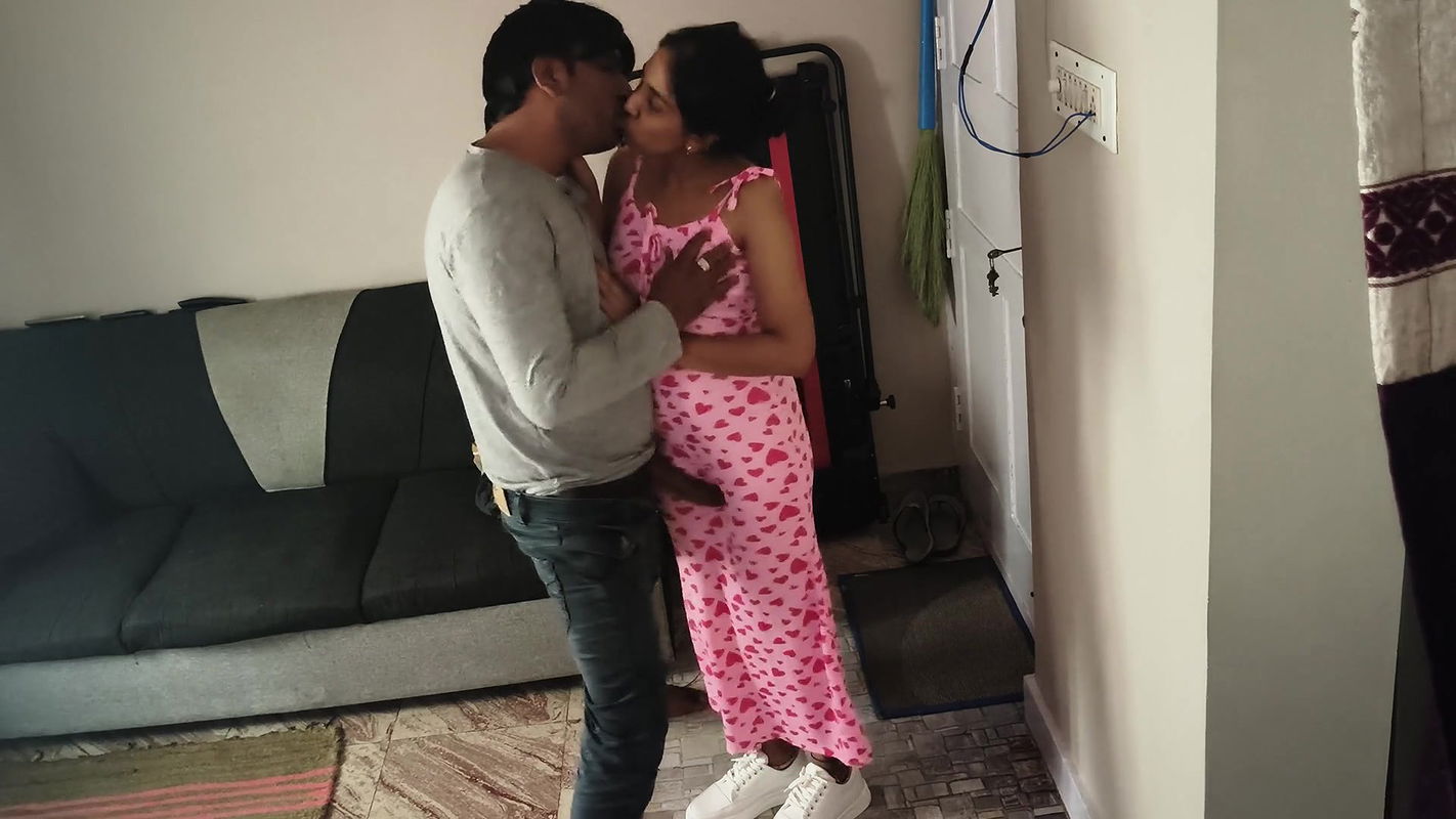 Desi Village Girl First Time Sex Video