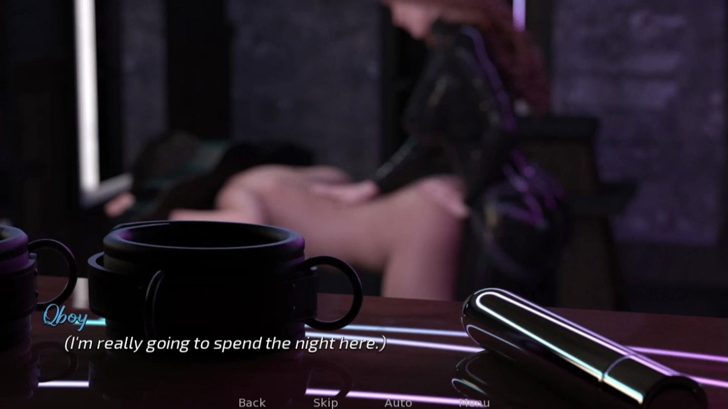 Qboy watch landlady’s secrete fun in basement