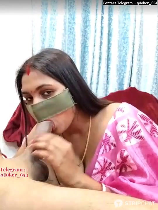 Queen Dolly Cam Show