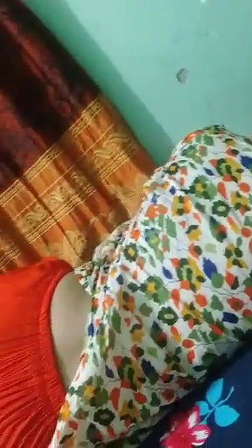 Desi sexy bhabi hot ass