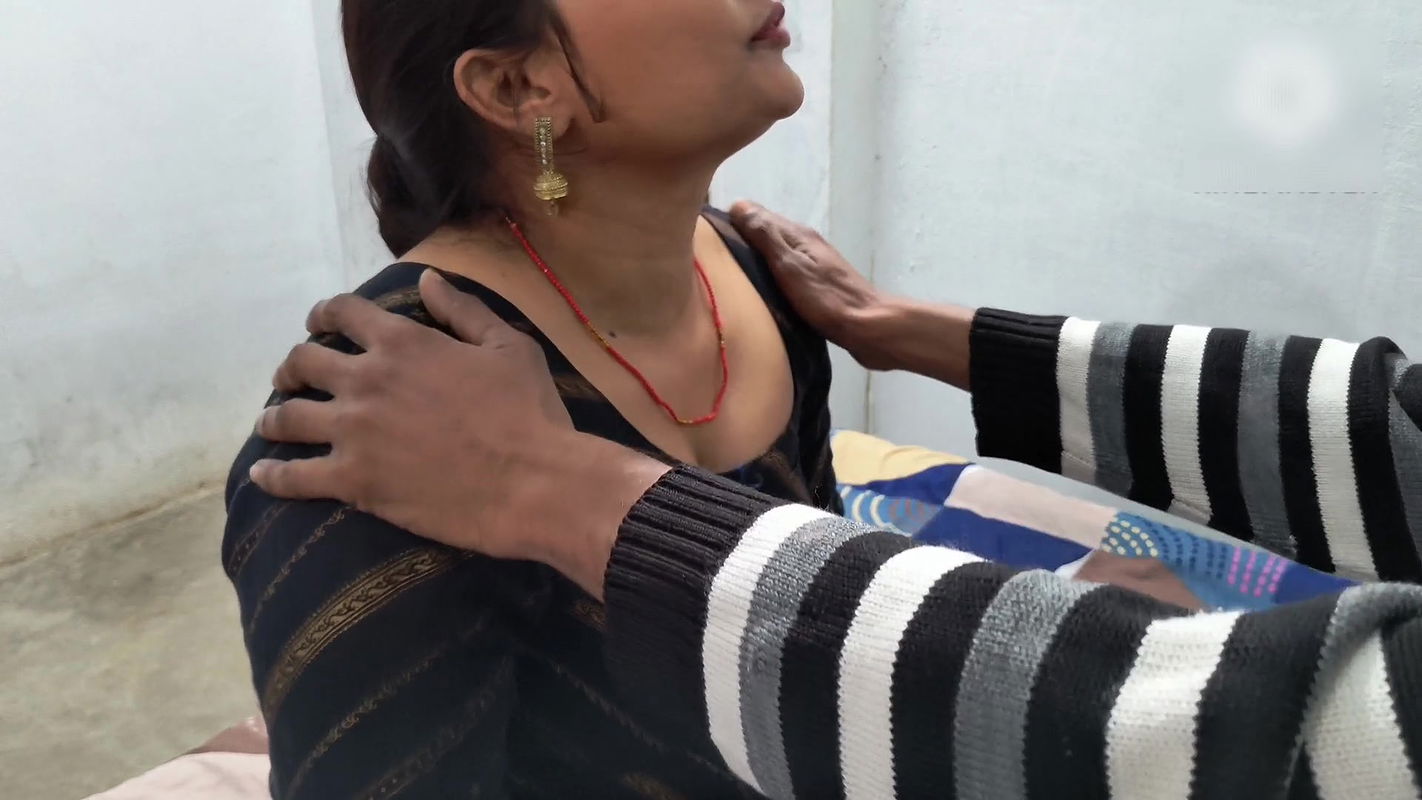 Girlfriend Boyfriend Very Hot Sex at Home with Clear Hindi Audio