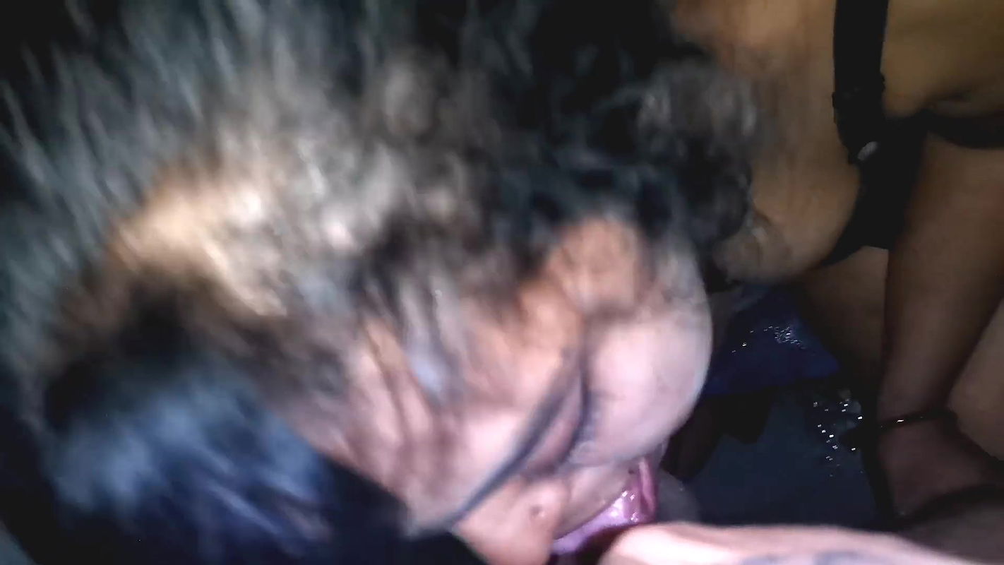 My friend sister nice sucking and deepthrot in mouth in Hindi