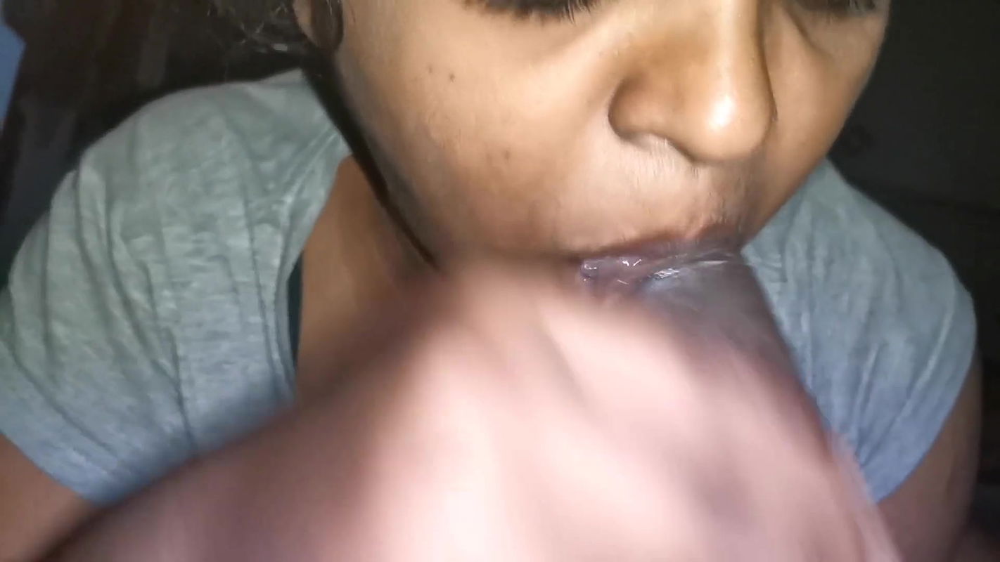 My sexy bhabhi coming my room and sucking my big Dick very nice and cum in mouth in Hindi