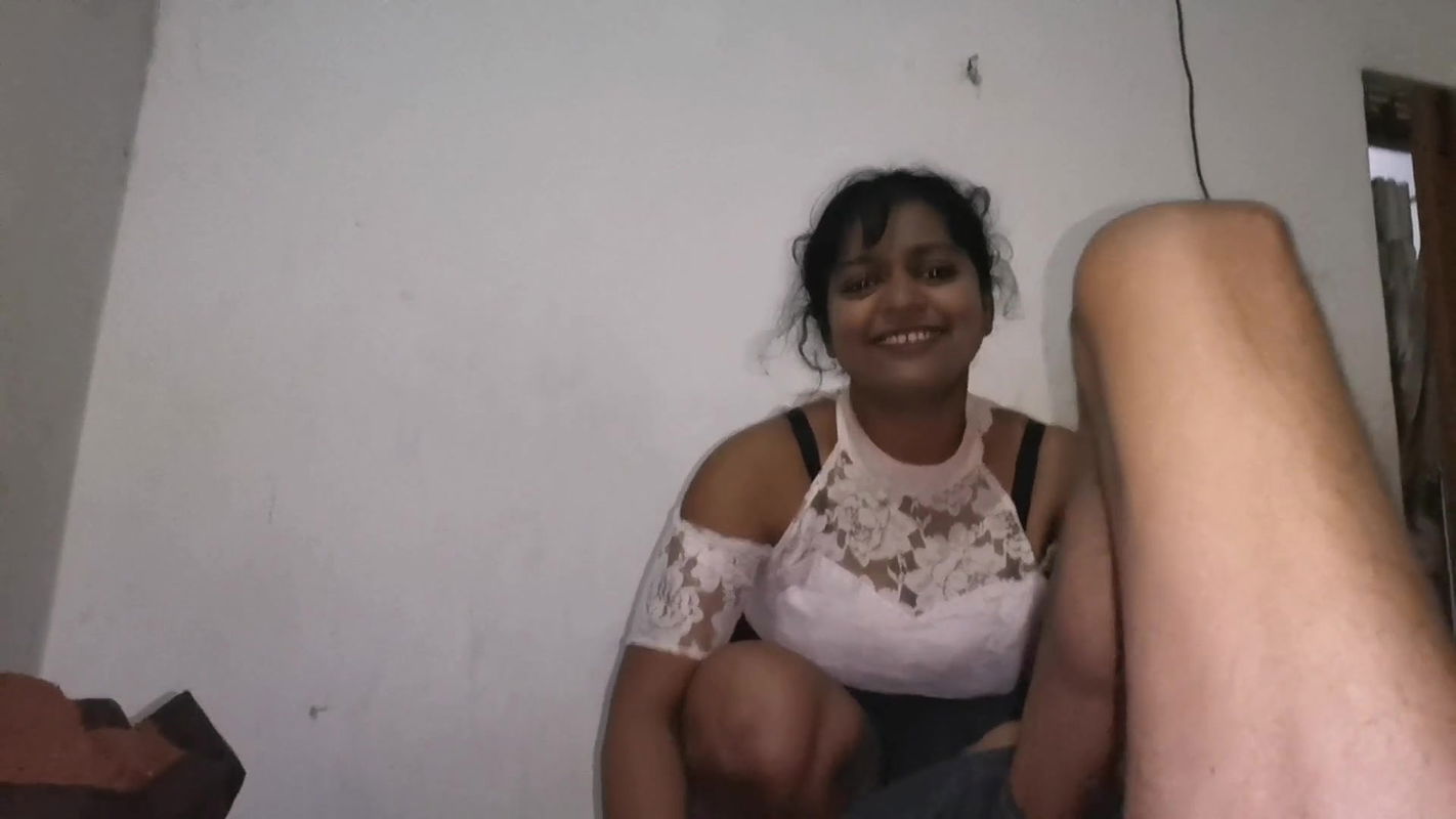 My sexy bhabhi morning time deepthrot and blowjob Part 1