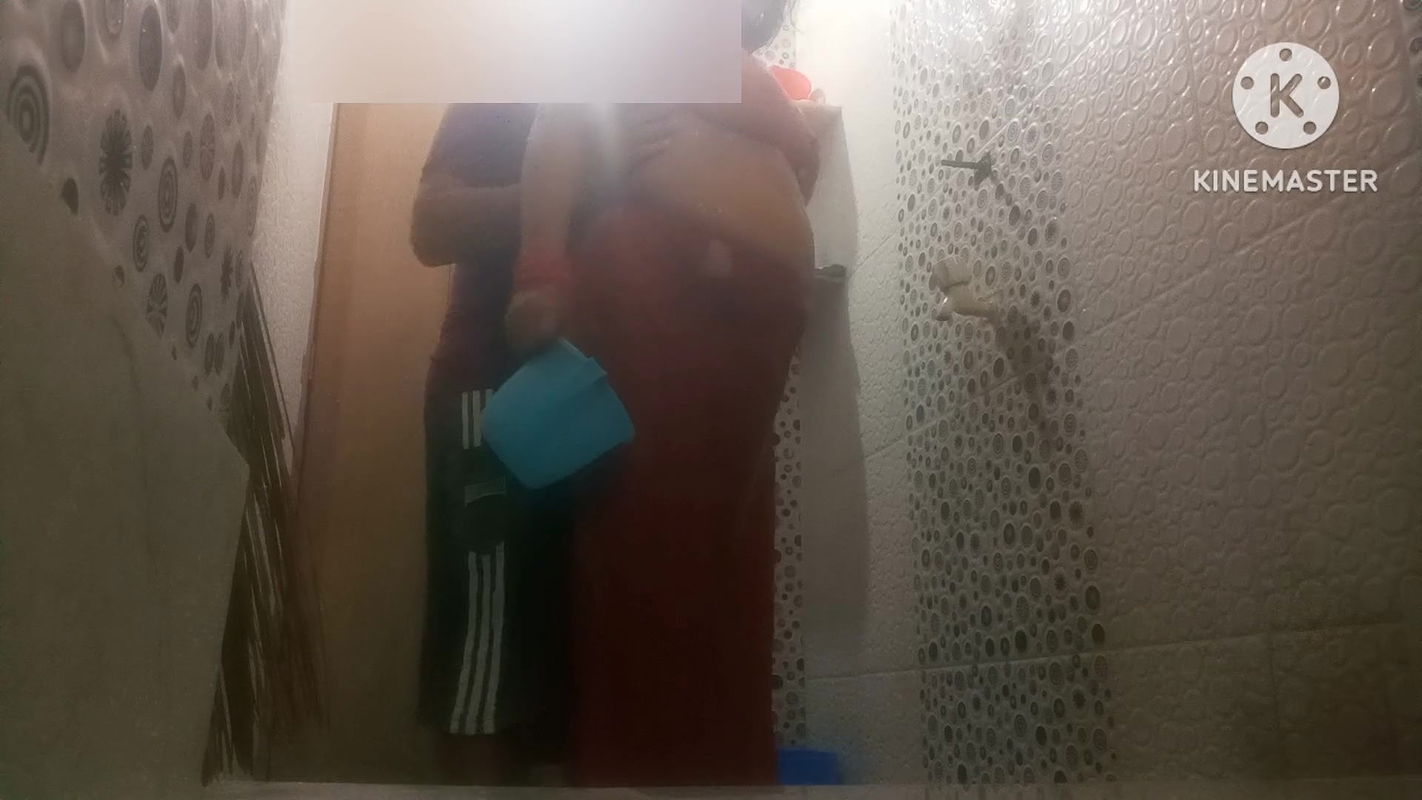 Stepmom and stepson bathroom Hardcor sex Desi style stepmom and stepson