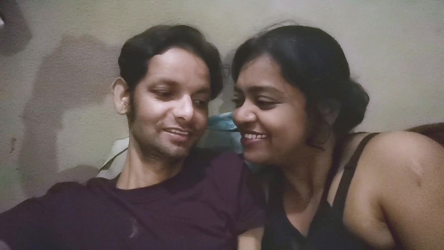 Stepsister ko main ne blowjob and deepthrot karna sikhaya first time my sister blowjob and deepthrot in hindi aodio