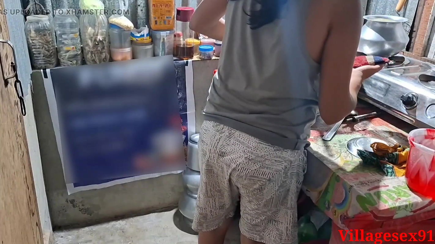 Ganyo Ka Bhabhi Ki Chudai Kitchen Room