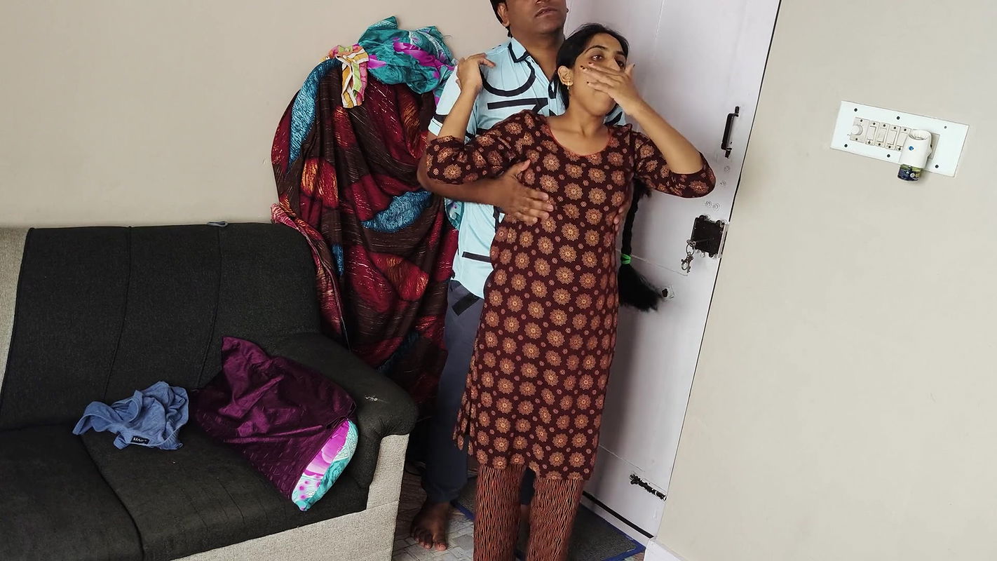 Hot Indian Neighbor Girl Sucking Dick So Good & Fucking her tight Pussy