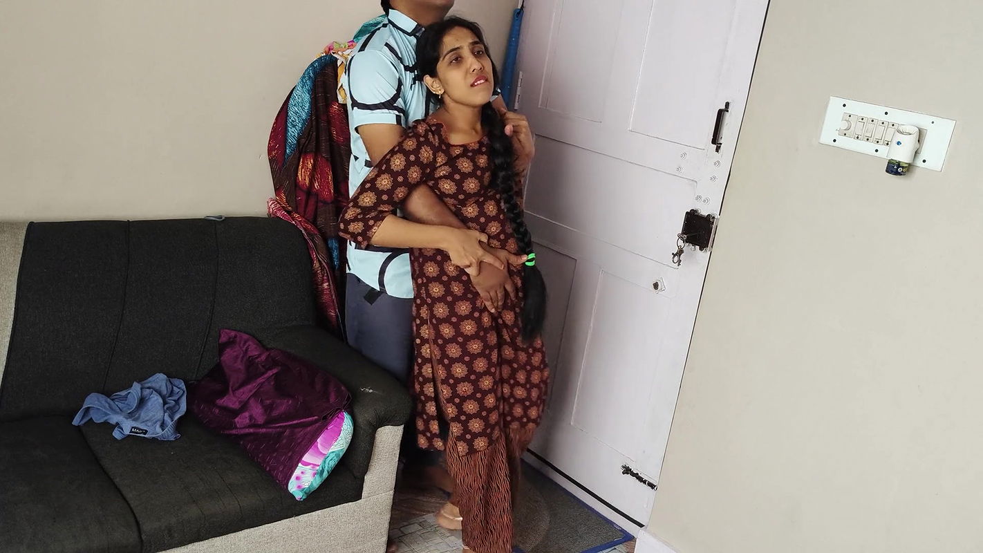 Hot Indian Neighbor Girl Sucking Dick So Good & Fucking her tight Pussy