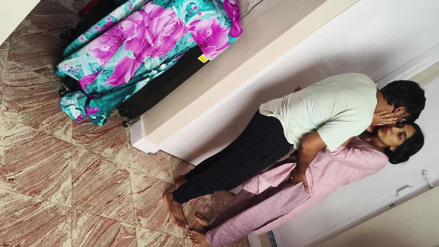 Indian Shy College Couple Sex