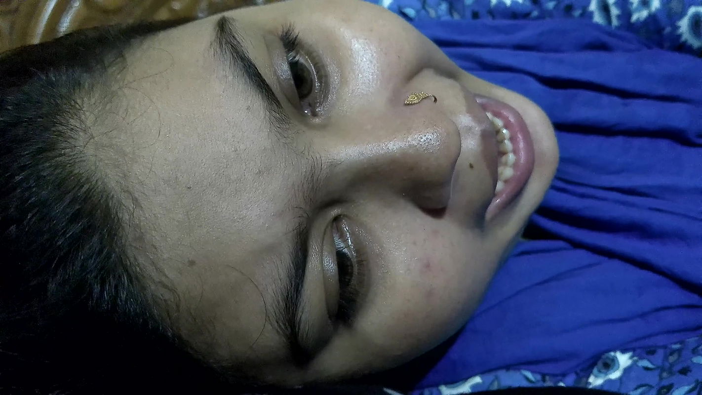 New wife Ko Hasband Ne peli Raat