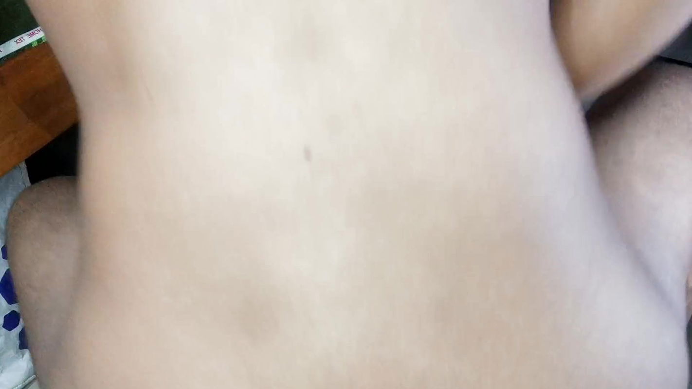 Step Son fucked Step Mom while she is stuck in bed. Facial Cum in Mouth is not home