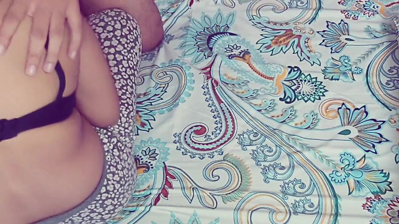 A indian Couple Sex in Kitchen Hardfucking with hindi audio