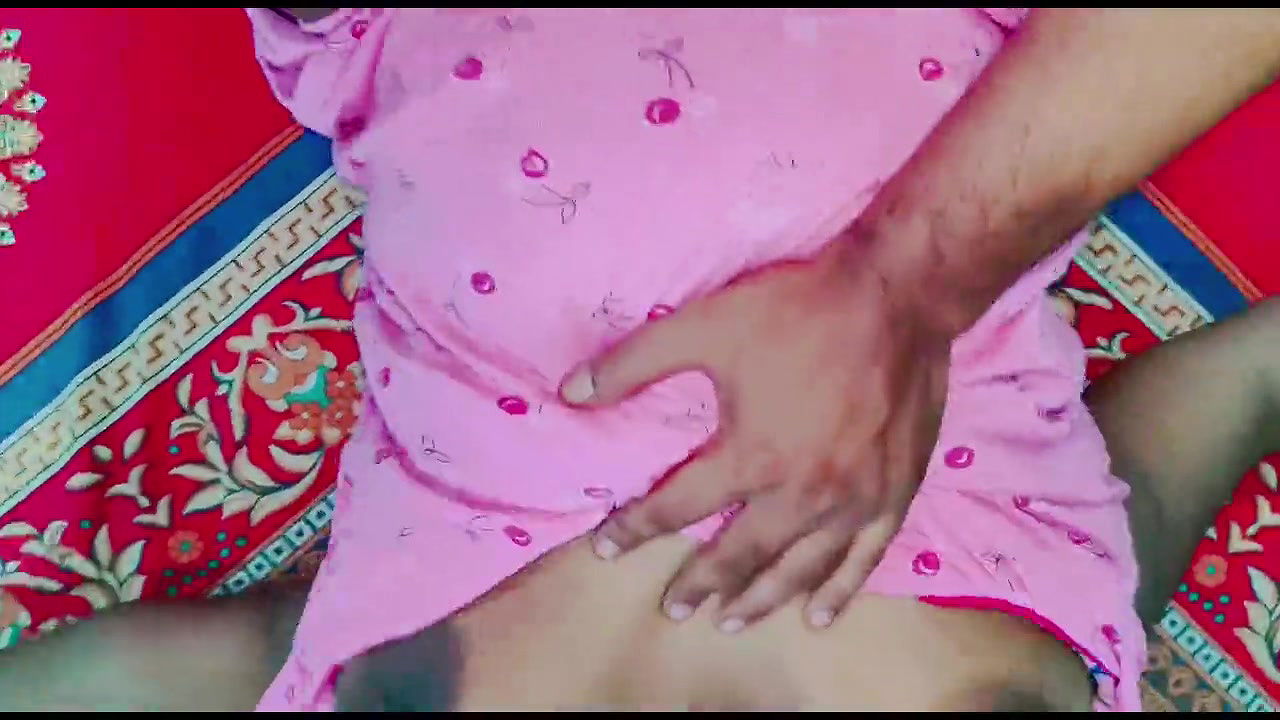 Deshi Priya Bhabhi Sex On Husband Priya bhabhi is very hot