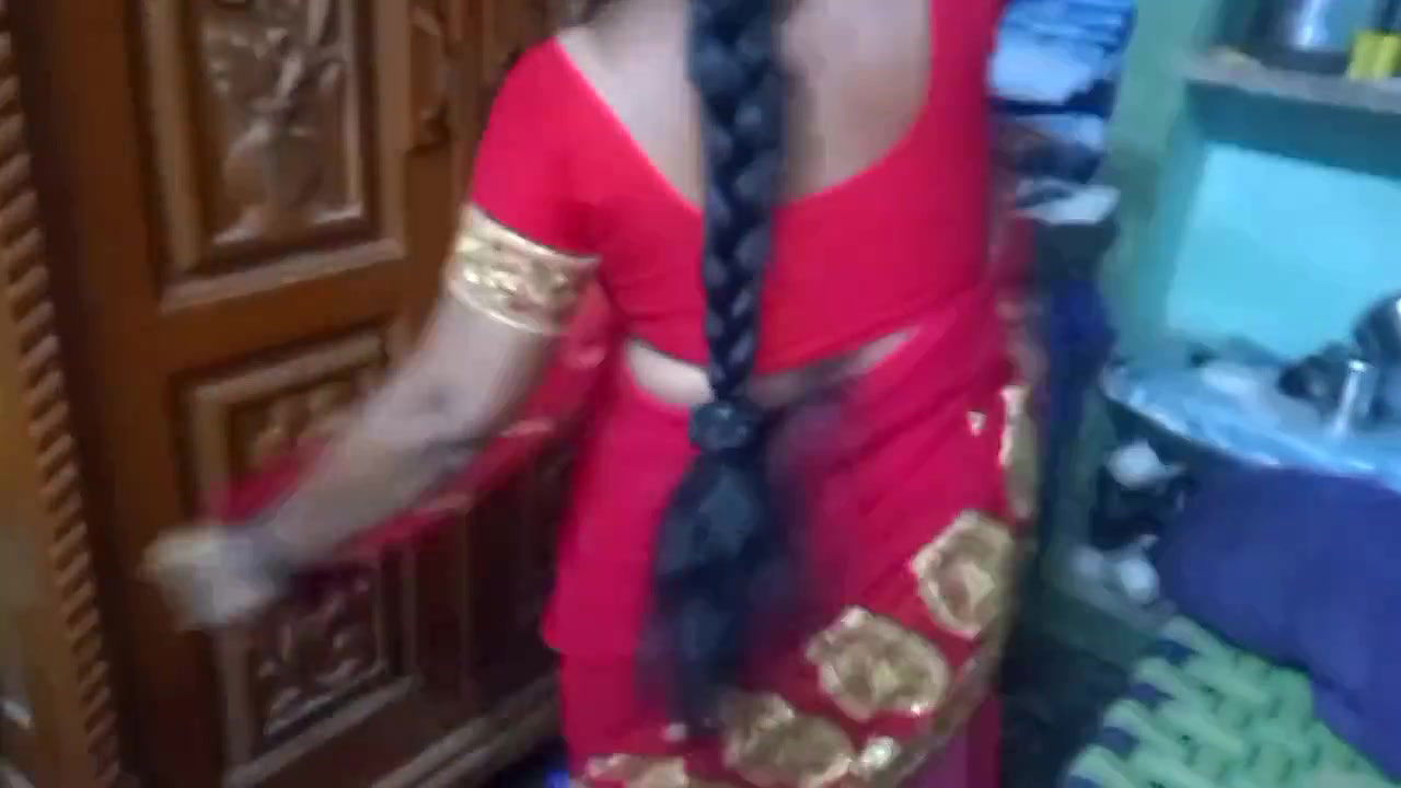 Desi beauty housewife sary changing in home