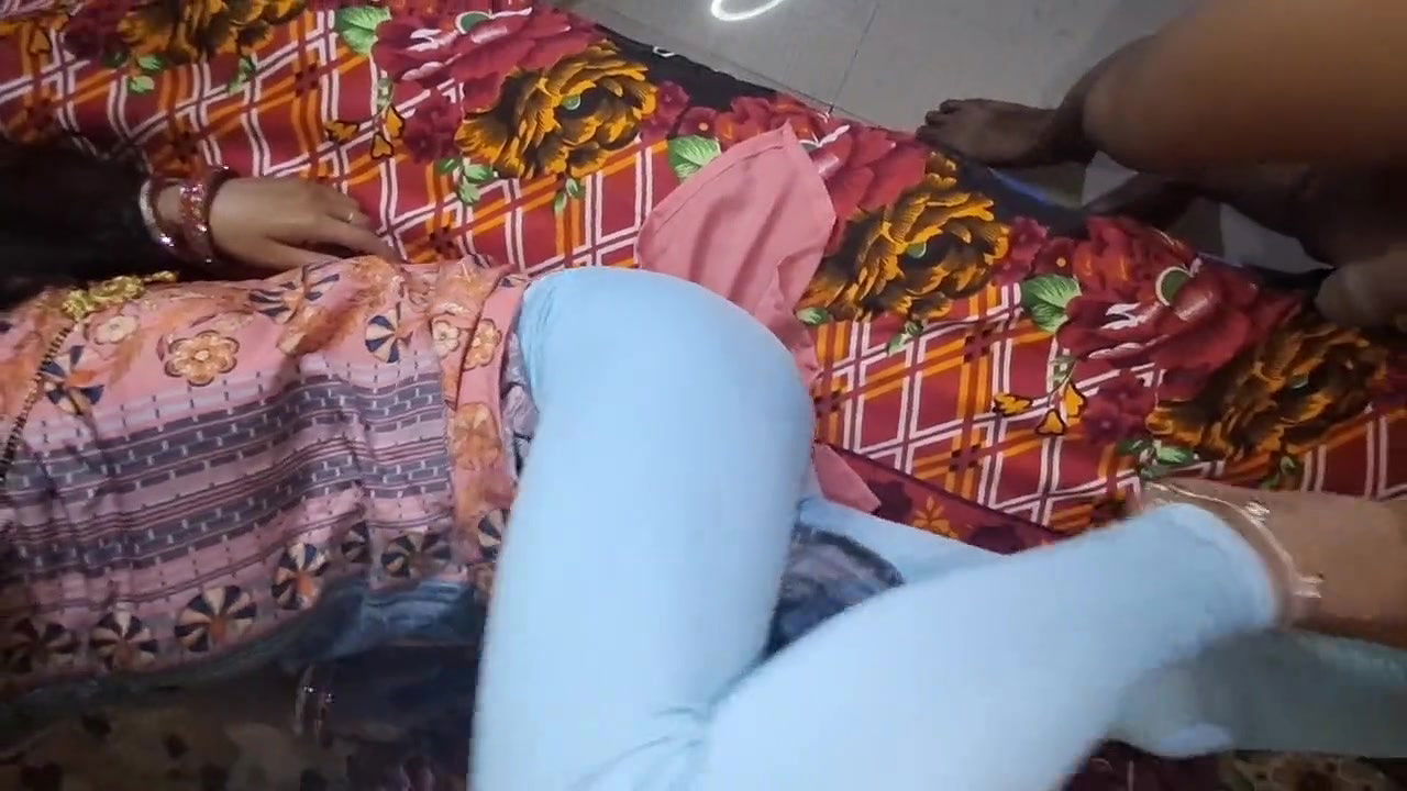 Desi Indian bhabhi newly married wife tight pussy local Village sex Indian teen college girl first time sex mms video