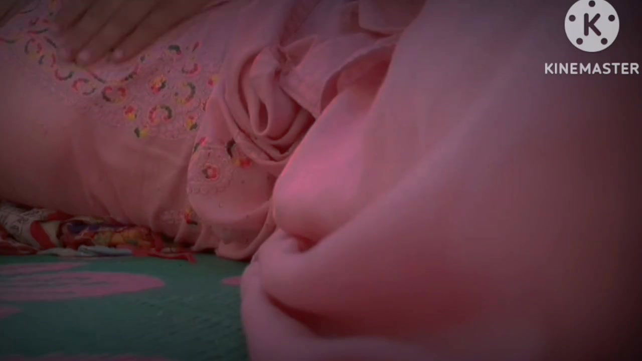 Just like I was about to remove my salwar my waist