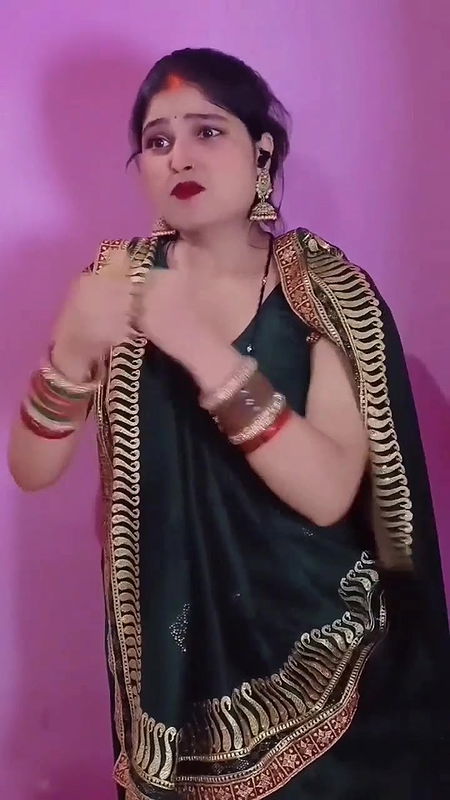 😱INDIAN TRAIN VALI BHABHI girl have sex with step brother Xxx , Desi Village Doggy style rough hardcore College girl tight