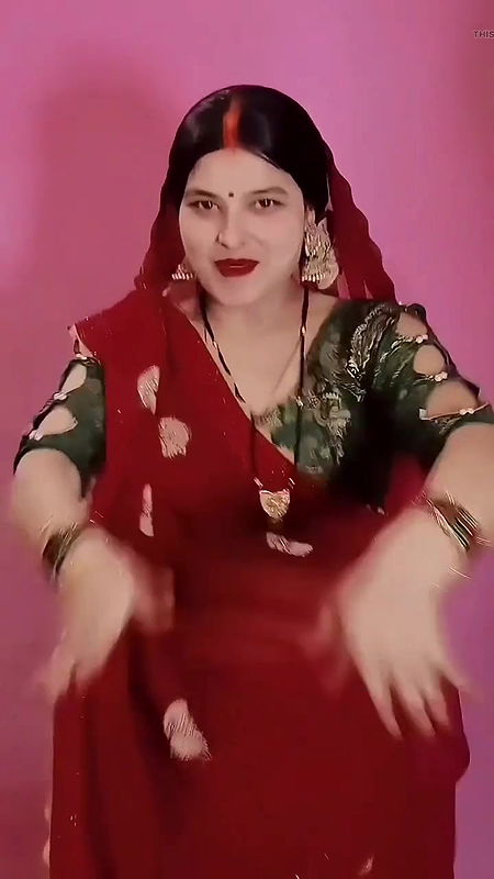 😱INDIAN TRAIN VALI BHABHI girl have sex with step brother Xxx , Desi Village Doggy style rough hardcore College girl tight