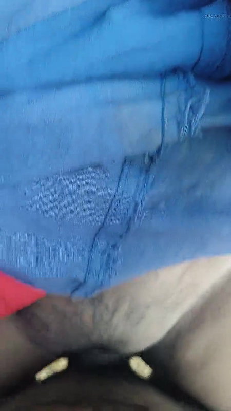 I fucked aunty in the jungle and cum in the pusssy