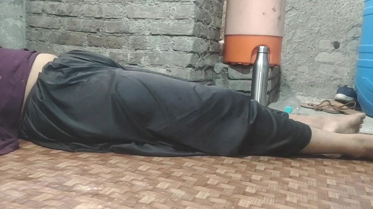 Desi Village girl masterbating very hardly