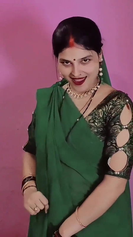 18 year Student real Desi Virgin Teen India girl first time boobs and pussy Love Hardcore Anal Fingering Girlfriend School 20