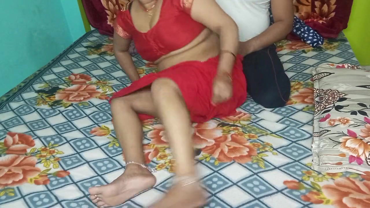 First Time I Fuck My Girlfriend in Her Room