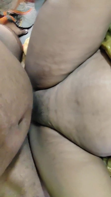 Rubbing My Dick on Hot Bhabhi’s Balls and Releasing It While Lying Straight