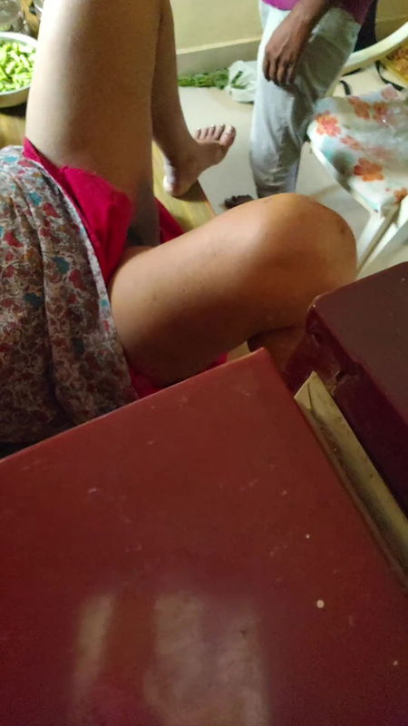 Aunty hairpussy fucked house owner