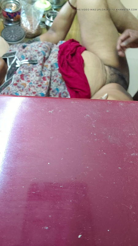 Aunty hairpussy fucked house owner