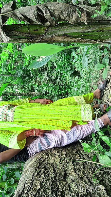 Bengali Boudi debar er sathe jungle e giye sex korlo