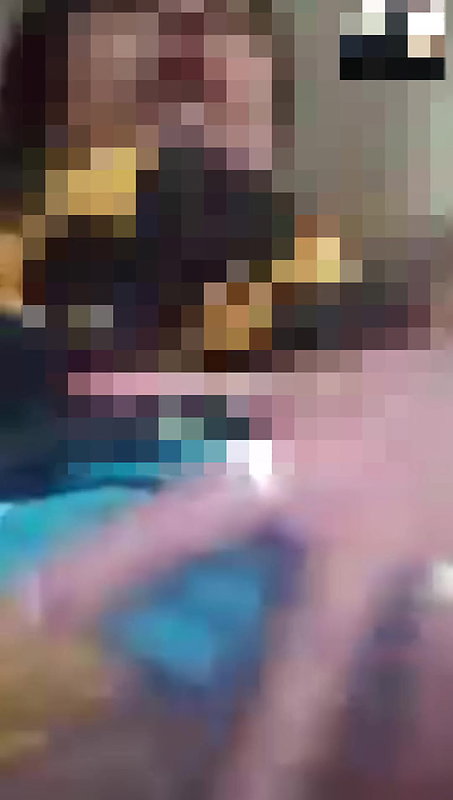 Desi bhabhi video call pe apne lover ko gand dikha full hindi audio