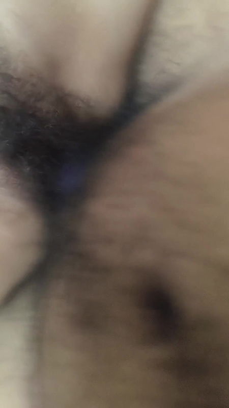 Desi girl ko pehla baar choda uski ghar pe jake maza aa gaya