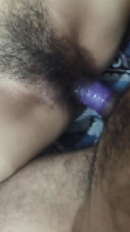 Desi girl ko pehla baar choda uski ghar pe jake maza aa gaya