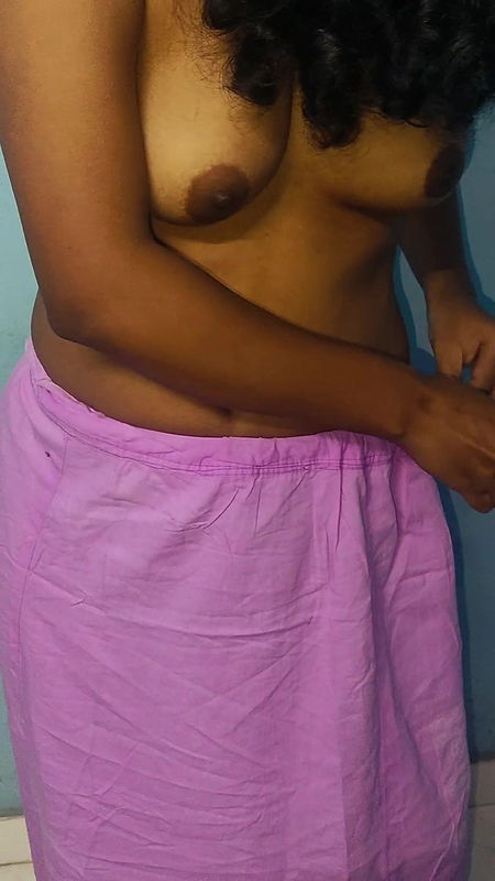 Desi indian teen doggy style in saree hot tease and made her boyfriend cum