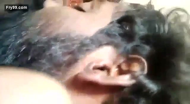 Hubby Eating Mature Pussy