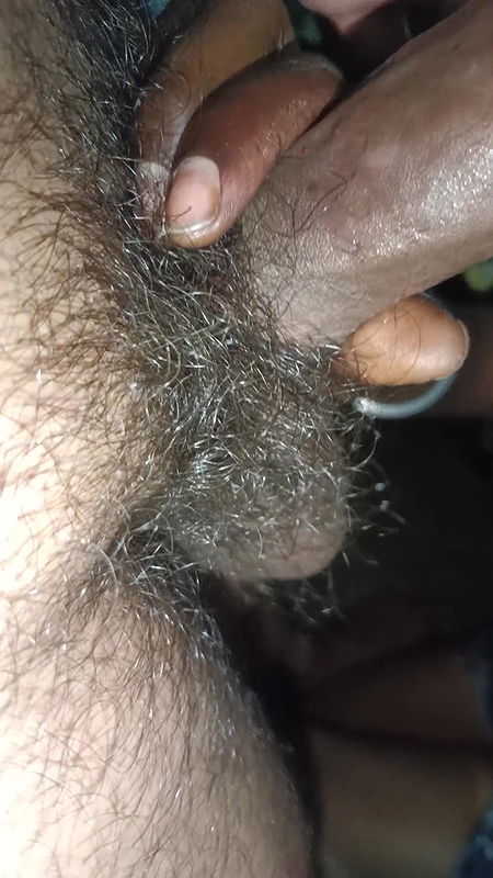 INDIAN GIRL SUCKING COCK AND GET FUCKED without condom AND CREAMIPED PUSSY