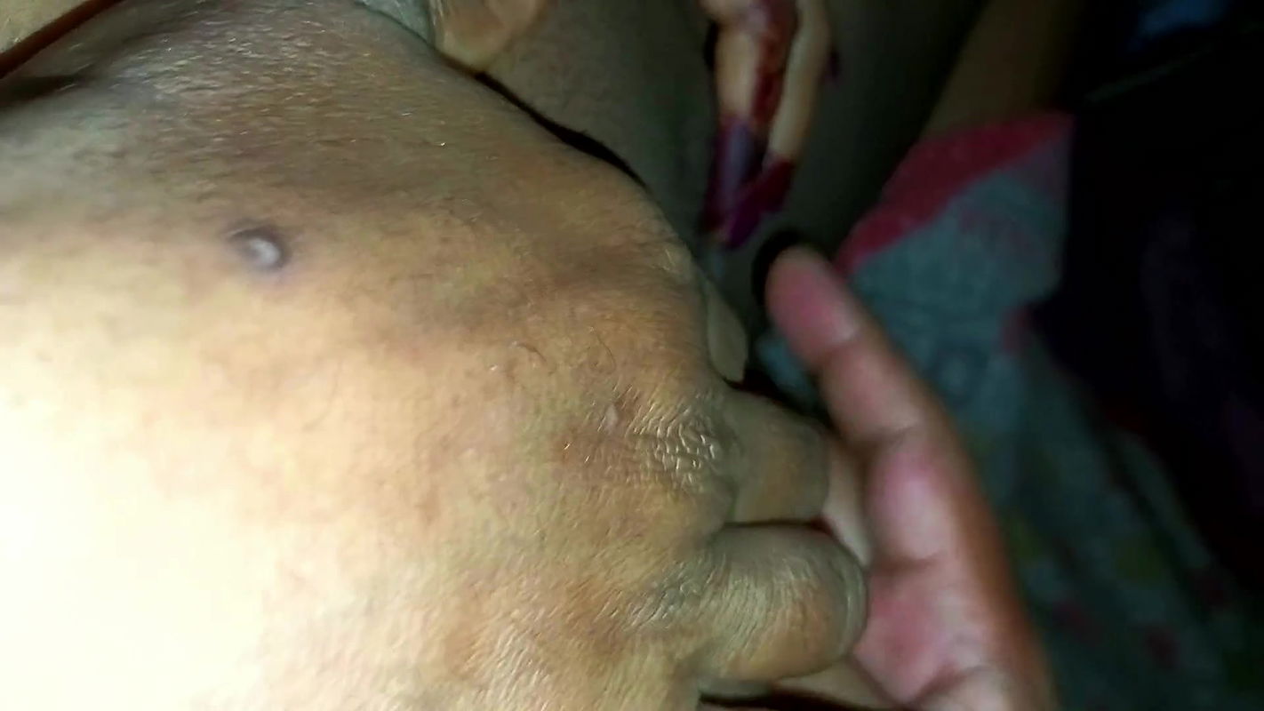 Tamil Desi Aunty Hot Blowjob Hard Sex in Midnight with Brother in Law