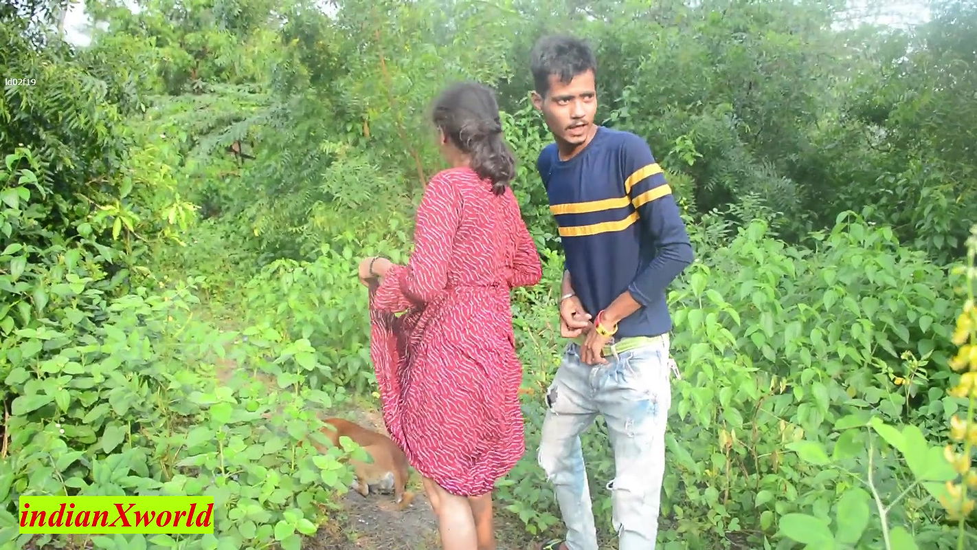 18yrs Boy Fucking New Girlfriend at Jungle! Indian Outdoor Sex